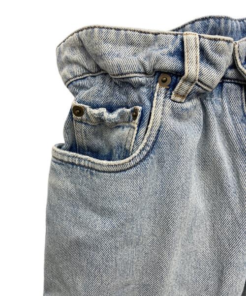 MIU MIU（ミュウミュウ）MIU MIU (ミュウミュウ) ウエストギャザーアイコニックテーパードデニムパンツ インディゴ サイズ:26Sの古着・服飾アイテム