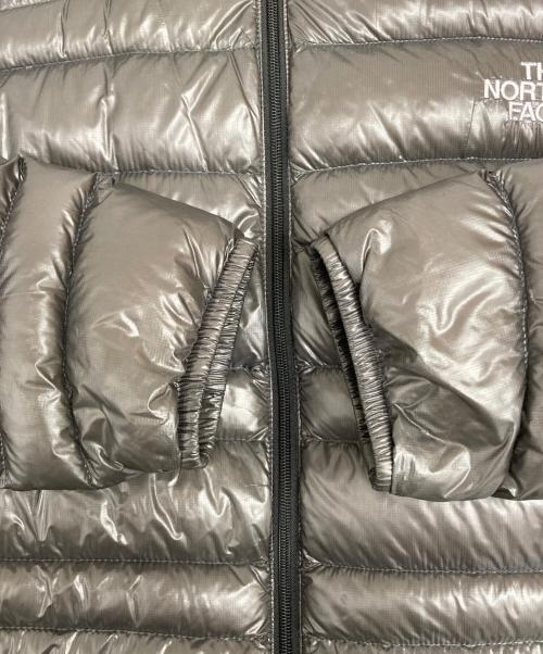 THE NORTH FACE（ザ ノース フェイス）THE NORTH FACE (ザ ノース フェイス) ダウンジャケット グレー サイズ:Lの古着・服飾アイテム