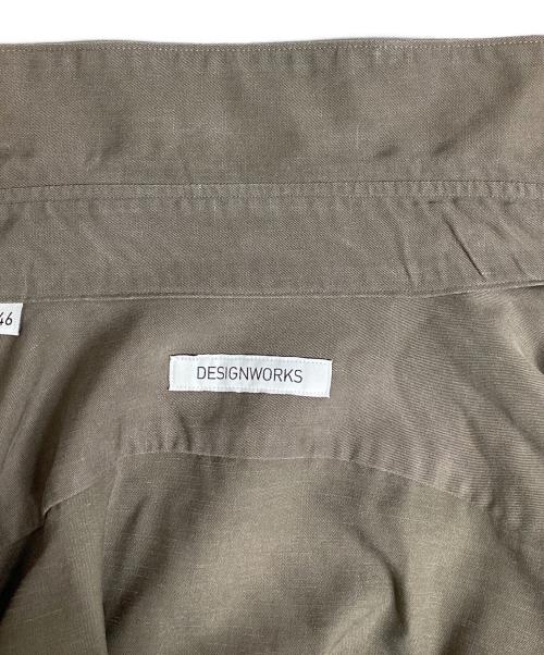 DESIGNWORKS（デザインワークス）DESIGNWORKS (デザインワークス) ピンタックシャツ オリーブ サイズ:46の古着・服飾アイテム