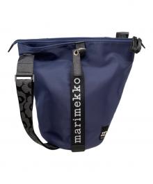 marimekko（マリメッコ）の古着「All Day Bucket Solid」｜ブラック