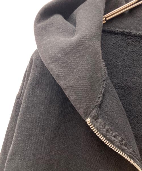 UNDEFEATED（アンディフィーテッド）UNDEFEATED (アンディフィーテッド) FORMULA 1 LAS VEGAS GRAND PERIX ジップパーカー ブラック サイズ:Lの古着・服飾アイテム