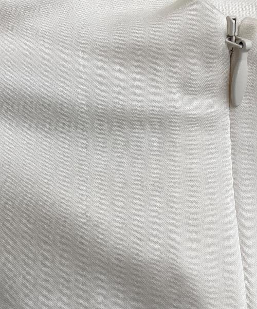 BEIGE（ベイジ）BEIGE (ベイジ) GINETTE / シャーリングブラウス アイボリー サイズ:2の古着・服飾アイテム