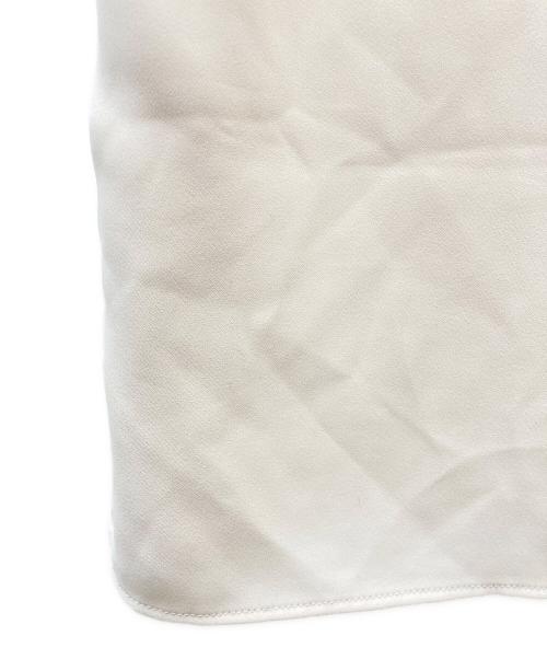 HYKE（ハイク）HYKE (ハイク) ノースリーブブラウス ベージュ サイズ:1の古着・服飾アイテム