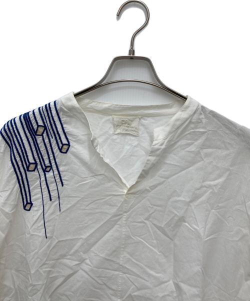 mii（ミー）mii (ミー) シャツプルオーバー ホワイト サイズ:Mの古着・服飾アイテム