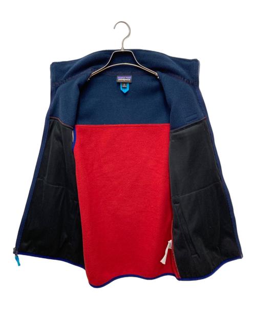 Patagonia（パタゴニア）Patagonia (パタゴニア) シンチラフリースベスト レッド×ネイビー サイズ:Mの古着・服飾アイテム
