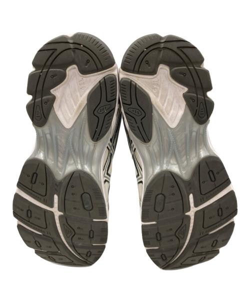 asics（アシックス）asics (アシックス) ローカットスニーカー　F960824 ホワイト サイズ:26.5の古着・服飾アイテム