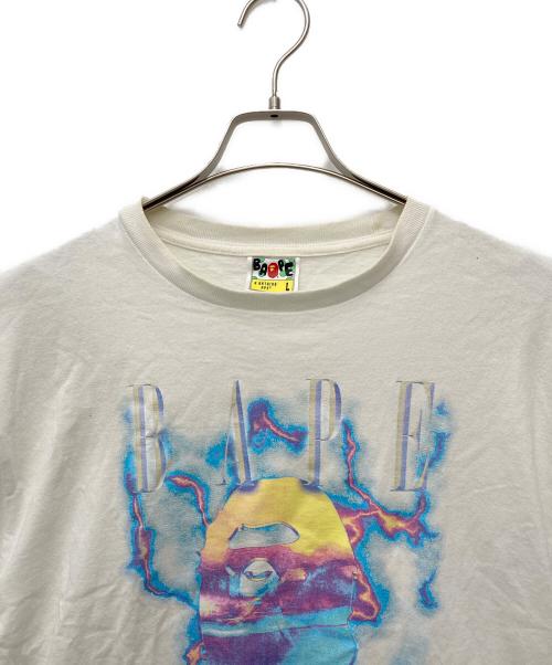 A BATHING APE（ア ベイシング エイプ）A BATHING APE (ア ベイシング エイプ) BAPE Lightning Tee ホワイト サイズ:Lの古着・服飾アイテム