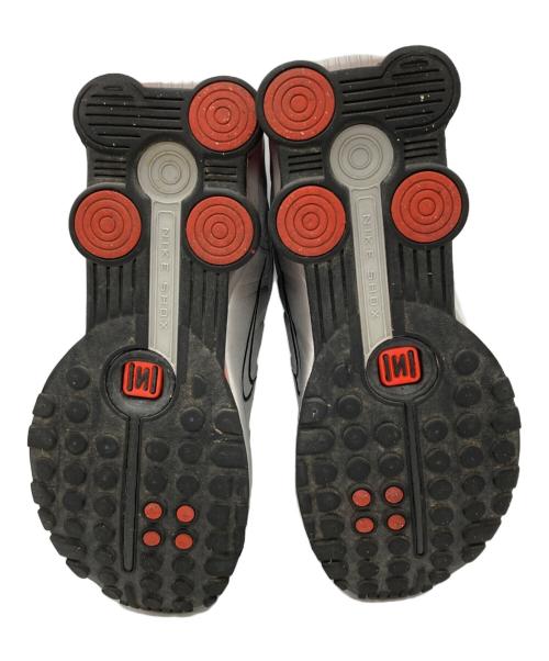 NIKE（ナイキ）NIKE (ナイキ) スニーカー HQ1988-002 シルバー サイズ:26の古着・服飾アイテム