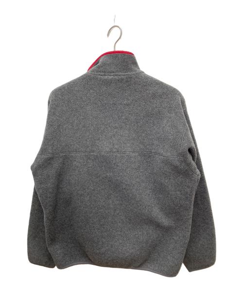 Patagonia（パタゴニア）Patagonia (パタゴニア) 90sシンチラスナップT グレー×レッド サイズ:Mの古着・服飾アイテム
