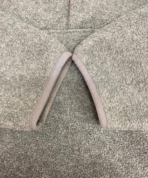 Patagonia（パタゴニア）Patagonia (パタゴニア) 90sシンチラスナップT グレー×レッド サイズ:Mの古着・服飾アイテム