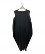 PLEATS PLEASEプリーツプリーズ）の古着「LAMP SHADE ノースリーブワンピース」｜ブラック
