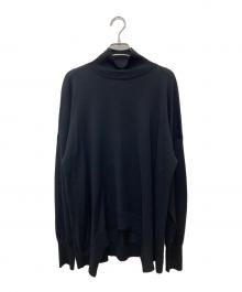 ENFOLD（エンフォルド）の古着「CURVE-HEM PULLOVER ニット」｜ブラック