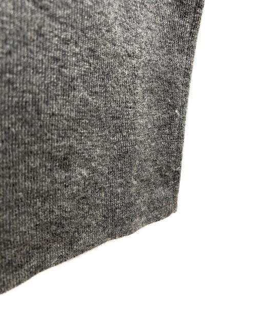 ANAYI（アナイ）ANAYI (アナイ) ステップビジューＶネックカーディガン グレー サイズ:36の古着・服飾アイテム