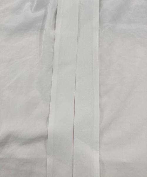 allureville（アルアバイル）allureville (アルアバイル) シルキータックボウブラウス ホワイト サイズ:2の古着・服飾アイテム