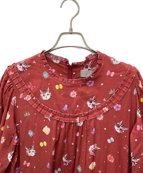 alcali（アルカリ）alcali (アルカリ) 猫柄フリルワンピース レッド サイズ:表記なし 未使用品の古着・服飾アイテム