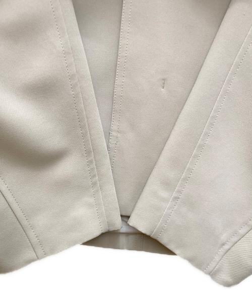 MIESROHE（ミースロエ）MIESROHE (ミースロエ) sustainableビックカラーショートトレンチコート ベージュ サイズ:1の古着・服飾アイテム