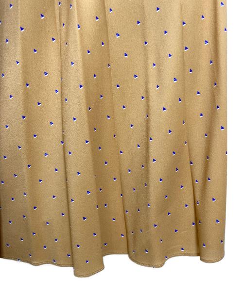 MACKINTOSH（マッキントッシュ）MACKINTOSH (マッキントッシュ) トライアングルドットプリントスカート ベージュ サイズ:38 未使用品の古着・服飾アイテム
