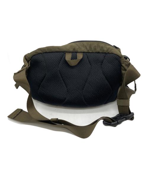 C.P COMPANY（シーピーカンパニー）C.P COMPANY (シーピーカンパニー) クロスボディーバッグ　Nylon B Crossbody Pack オリーブの古着・服飾アイテム