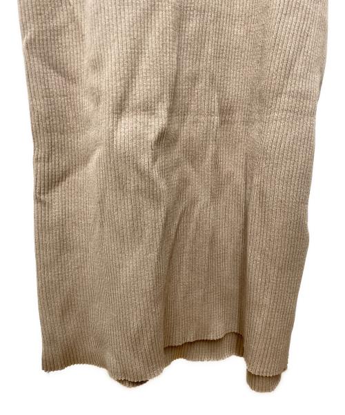 ACYM（アシーム）ACYM (アシーム) バックオープンタンクワンピース ベージュ サイズ:Free 未使用品の古着・服飾アイテム