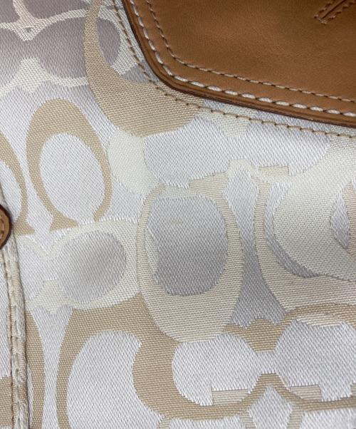 COACH（コーチ）COACH (コーチ) シグネチャー ワンショルダーバッグ　 ベージュの古着・服飾アイテム