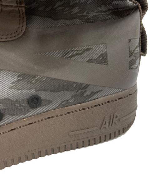 NIKE（ナイキ）NIKE (ナイキ) ハイカットスニーカー SF Air Force 1 High グレー サイズ:28.5cmの古着・服飾アイテム