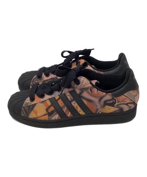 adidas（アディダス）adidas (アディダス) スニーカー　SUPER STAR ブラック×ピンク サイズ:28.5cmの古着・服飾アイテム