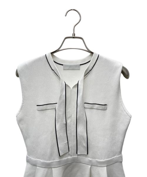 CELFORD（セルフォード）CELFORD (セルフォード) ボウタイノースリーブニットワンピース ホワイト サイズ:38の古着・服飾アイテム