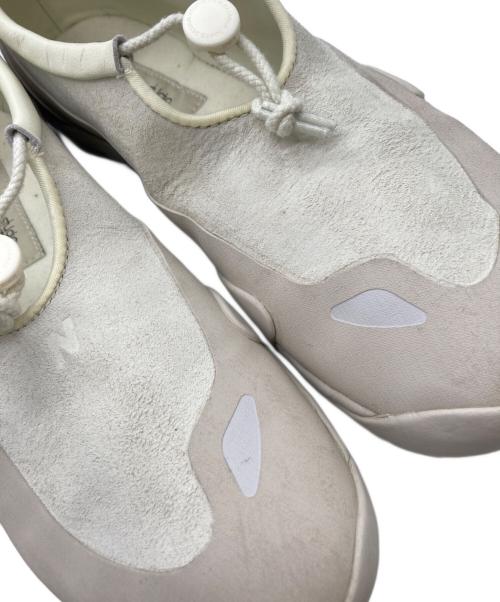NEW BALANCE（ニューバランス）NEW BALANCE (ニューバランス) tokyo design studio (トウキョウデザインスタジオ) スリッポン アイボリー サイズ:27.5の古着・服飾アイテム