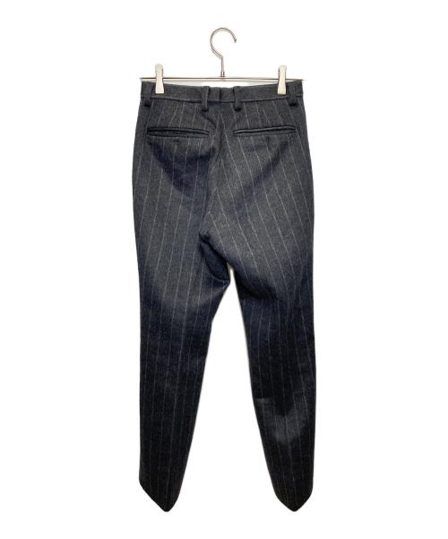 Yves Saint Laurent（イヴサンローラン）Yves Saint Laurent (イヴサンローラン) セットアップスーツ グレー サイズ:44の古着・服飾アイテム