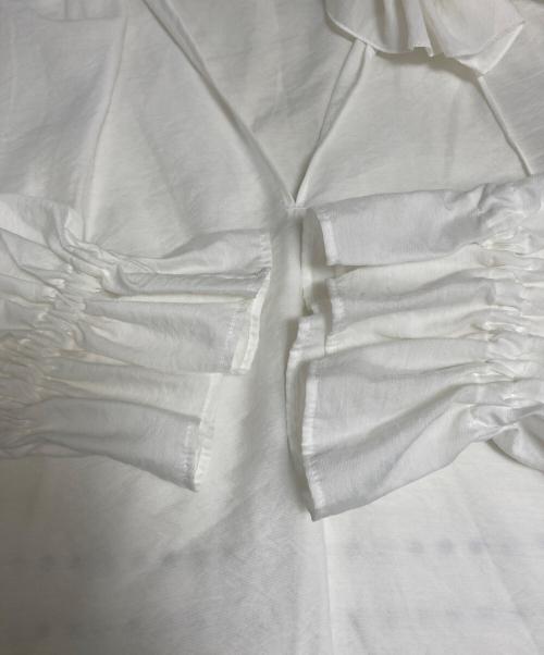 ESTNATION（エストネーション）ESTNATION (エストネーション) フリルスキッパーブラウス ホワイト サイズ:FReeの古着・服飾アイテム