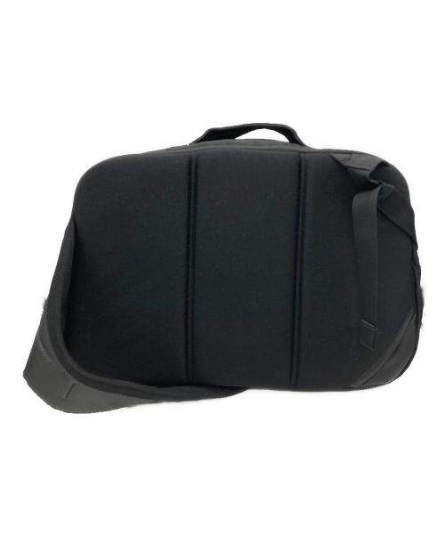 THE NORTH FACE（ザ ノース フェイス）THE NORTH FACE (ザ ノース フェイス) BASE CAMP VOYAGER SLING ブラックの古着・服飾アイテム
