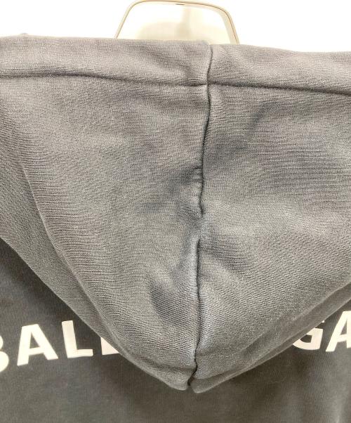 BALENCIAGA（バレンシアガ）BALENCIAGA (バレンシアガ) バックロゴプリントプルオーバーパーカー ブラック サイズ:XXLの古着・服飾アイテム