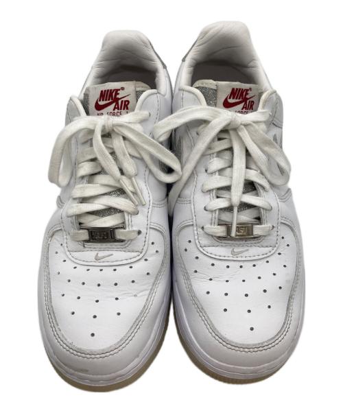 NIKE（ナイキ）NIKE (ナイキ) ローカットスニーカー　エア フォース 1 '07 LX ホワイト サイズ:25の古着・服飾アイテム