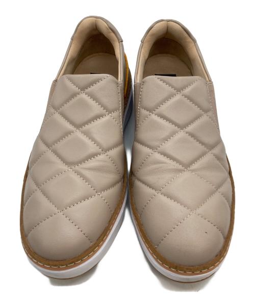 LANVIN（ランバン）LANVIN (ランバン) キルティングスリッポン ベージュ サイズ:23.5の古着・服飾アイテム