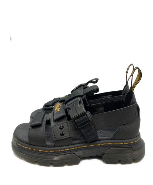 Dr.Martens（ドクターマーチン）Dr.Martens (ドクターマーチン) ストラップサンダル ブラック サイズ:23.5の古着・服飾アイテム
