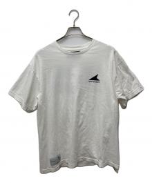 DESCENDANT（ディセンダント）の古着「ボックスロゴクルーネックTシャツ」｜ホワイト