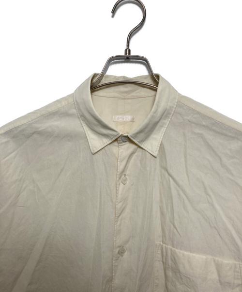 COMOLI（コモリ）COMOLI (コモリ) コモリシャツ エクリュ サイズ:2の古着・服飾アイテム