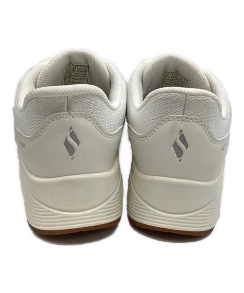 SKECHERS（スケッチャーズ）SKECHERS (スケッチャーズ) UNO BANKSIA ホワイト サイズ:25㎝の古着・服飾アイテム