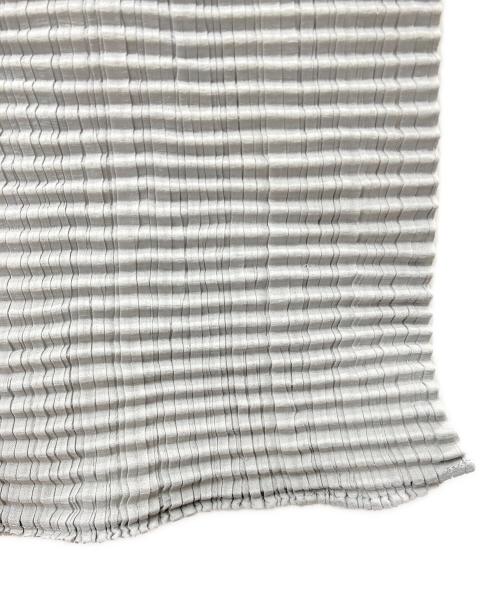 ISSEY MIYAKE（イッセイミヤケ）ISSEY MIYAKE (イッセイミヤケ) 蛇腹プリーツカットソー スカイブルー サイズ:Mの古着・服飾アイテム
