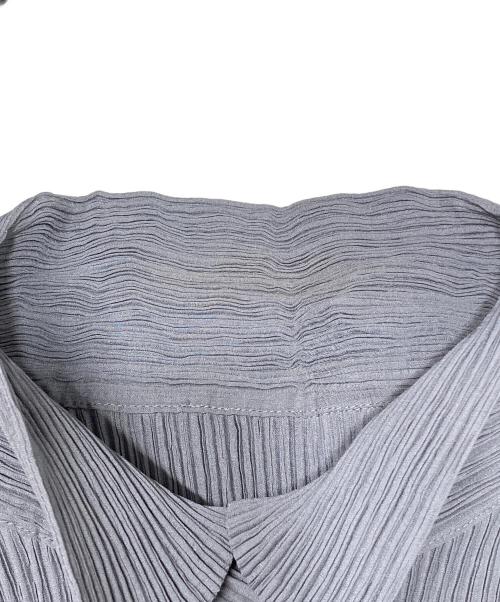 ISSEY MIYAKE（イッセイミヤケ）ISSEY MIYAKE (イッセイミヤケ) プリーツシャツ グリーン サイズ:Mの古着・服飾アイテム