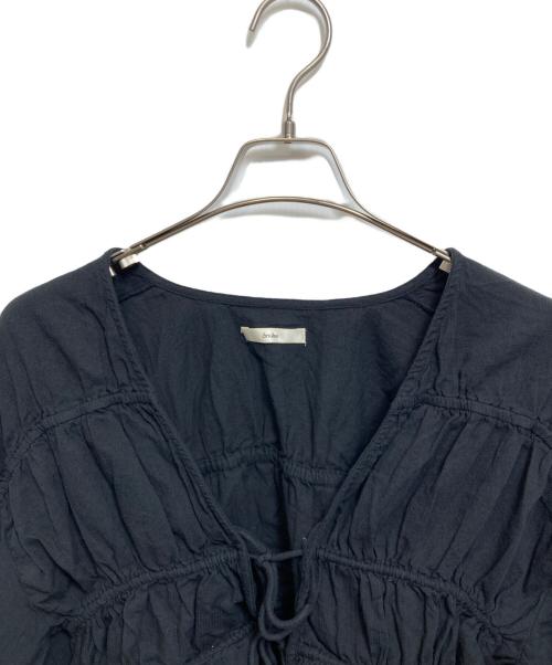 anuke（アンヌーク）anuke (アンヌーク) Vneck Lace Blouse ブラック サイズ:Freeの古着・服飾アイテム