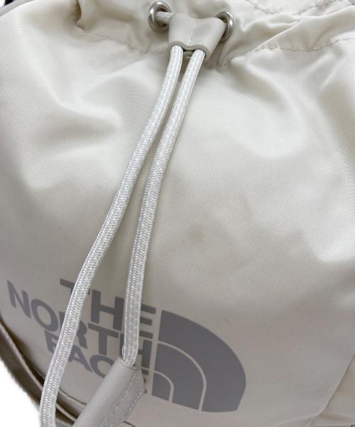 THE NORTH FACE（ザ ノース フェイス）THE NORTH FACE (ザ ノース フェイス) BONNEY MULTI PACK ショルダーバッグ アイボリーの古着・服飾アイテム