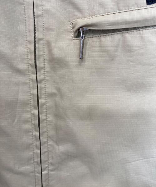 BURBERRY BLACK LABEL（バーバリーブラックレーベル）BURBERRY BLACK LABEL (バーバリーブラックレーベル) ナイロンベスト ベージュ サイズ:Lの古着・服飾アイテム