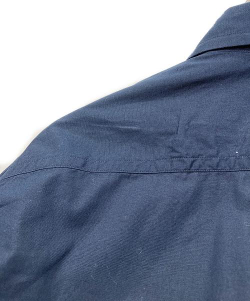 DRIES VAN NOTEN（ドリスヴァンノッテン）DRIES VAN NOTEN (ドリスヴァンノッテン) スナップシャツ ネイビー サイズ:44の古着・服飾アイテム
