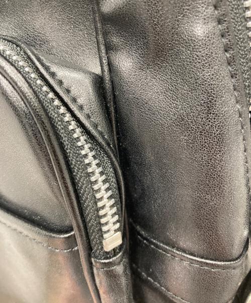 COMME des GARCONS（コムデギャルソン）COMME des GARCONS (コムデギャルソン) フェイクレザーショルダーバッグ ブラックの古着・服飾アイテム