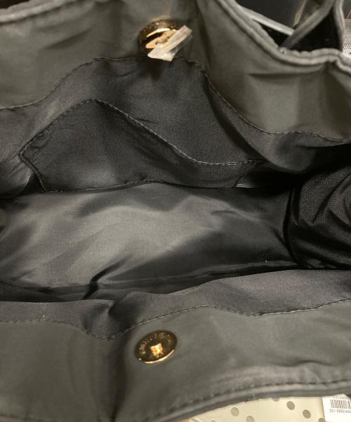 OUTDOOR PRODUCTS（アウトドア プロダクツ）OUTDOOR PRODUCTS (アウトドア プロダクツ) SLOBE別注 キルティングトートバッグ ブラックの古着・服飾アイテム