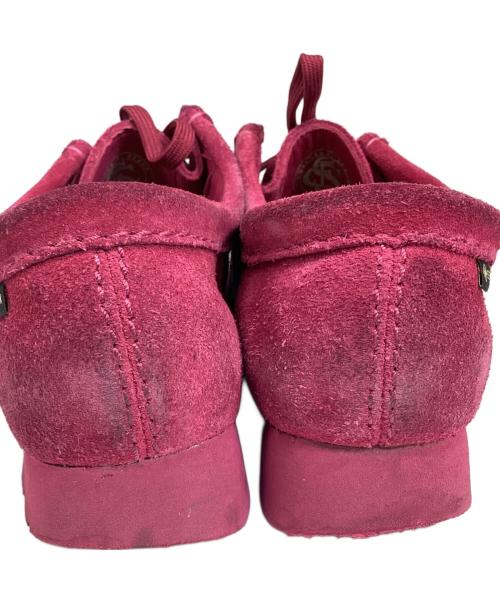 CLARKS（クラークス）CLARKS (クラークス) ワラビーシューズ ショッキングピンク サイズ:23.5の古着・服飾アイテム
