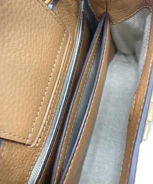 TORY BURCH（トリーバーチ）TORY BURCH (トリーバーチ) ブリテン マイクロ サッチェル ロゴ トートの古着・服飾アイテム