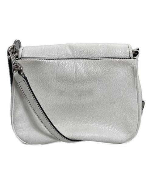 MARC JACOBS（マークジェイコブス）MARC JACOBS (マークジェイコブス) ショルダーバッグ ホワイトの古着・服飾アイテム