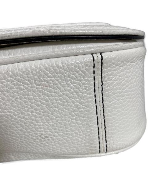 MARC JACOBS（マークジェイコブス）MARC JACOBS (マークジェイコブス) ショルダーバッグ ホワイトの古着・服飾アイテム